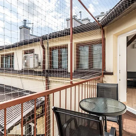 Rentplanet - Przy Plantach Krakau