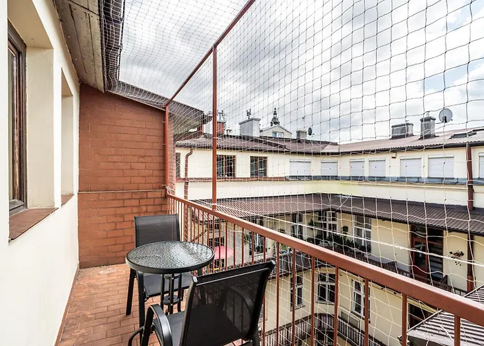 Rentplanet - Przy Plantach * Krakau